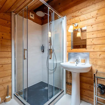 Alpehytte Chalet-sixtine A Large Family Of 600m2 Near La Clusaz *